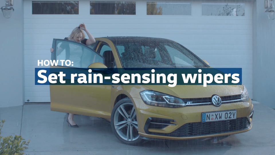 HOW TO: Set rain-sensing wipers